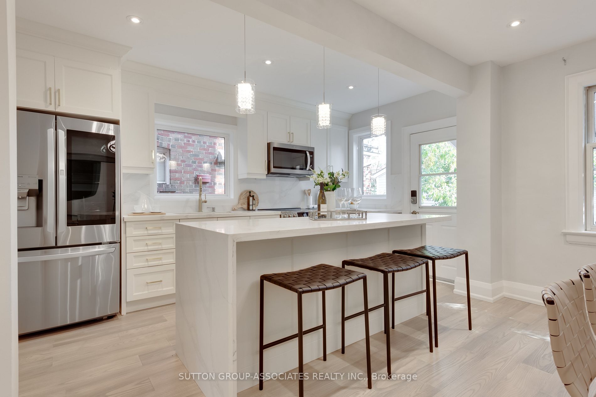 35 Cranbrooke Ave