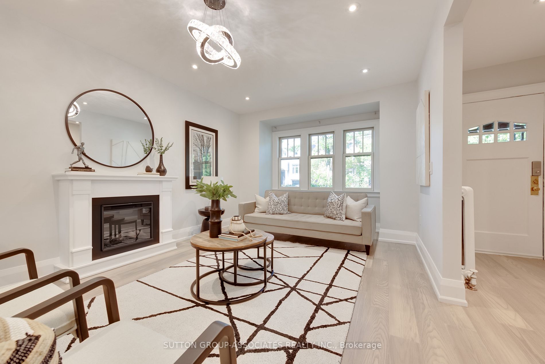 35 Cranbrooke Ave