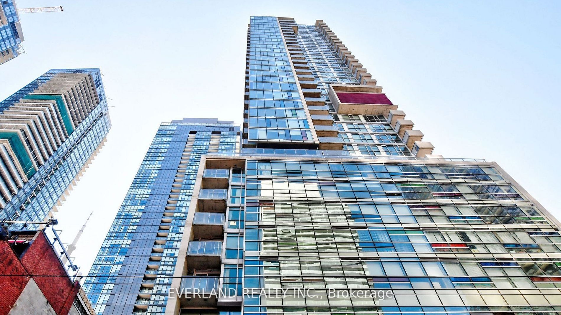 375 King St W, #2408