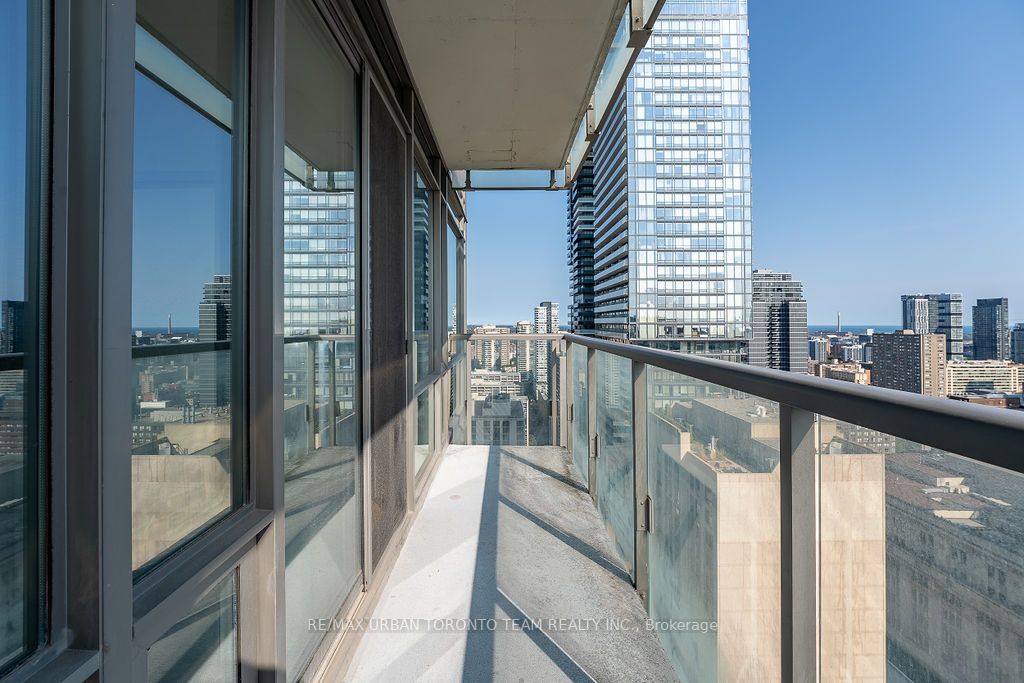 38 Grenville Street, #3207