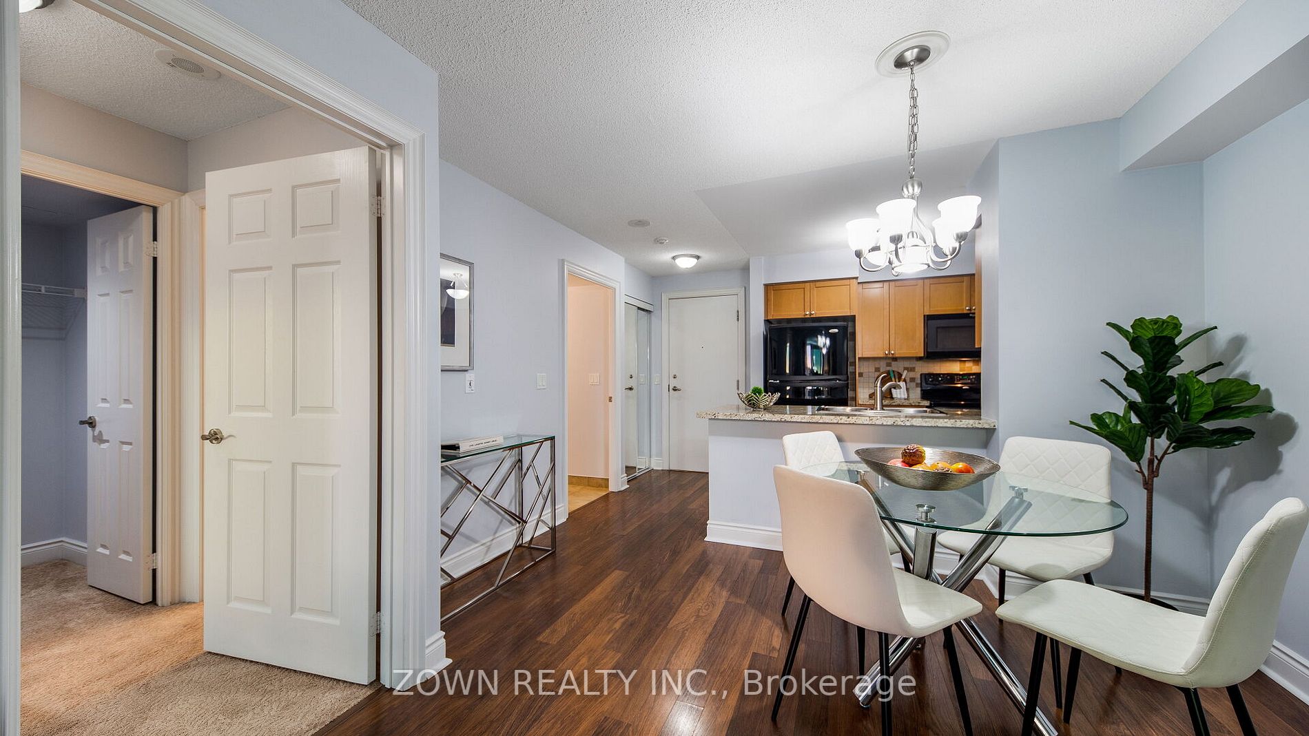 15 Greenview Avenue, #507
