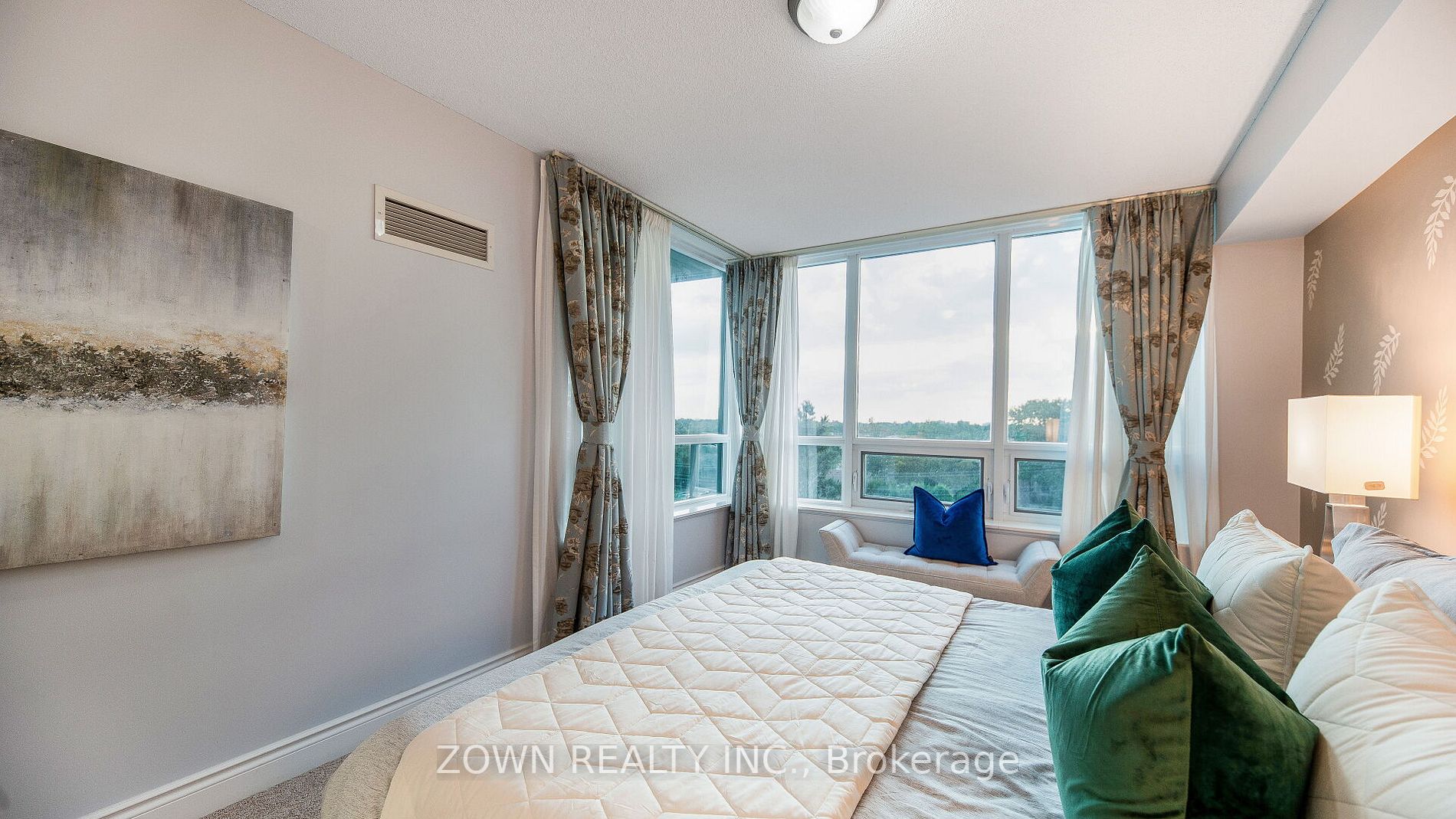 15 Greenview Avenue, #507