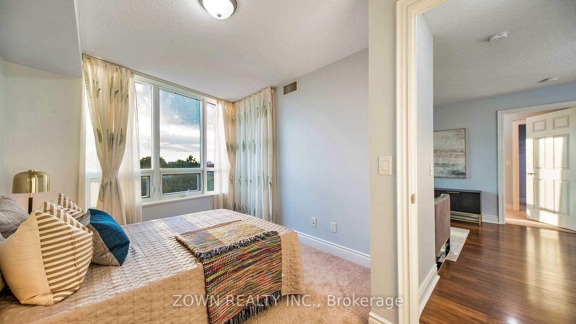 15 Greenview Avenue, #507