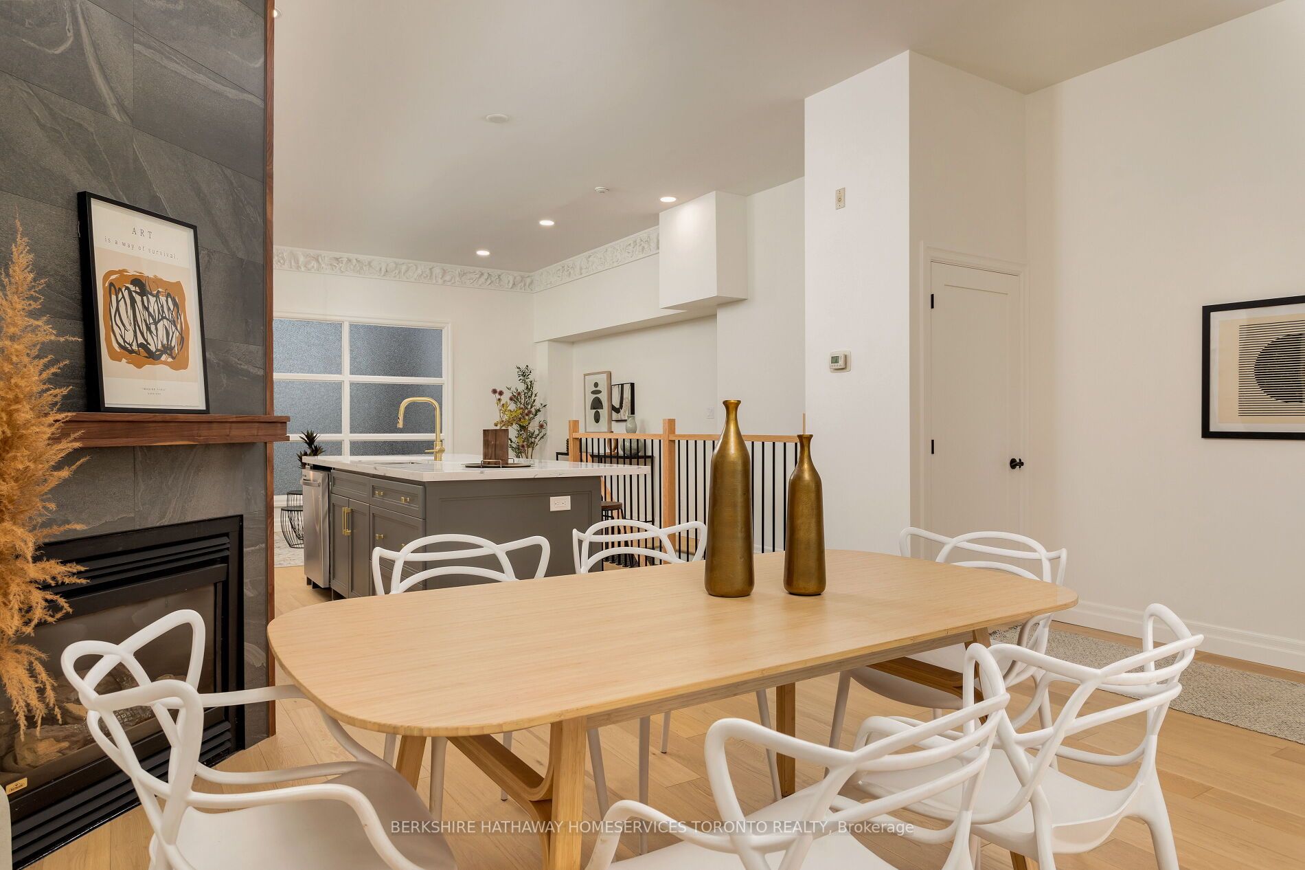 295 Davenport Rd, #103