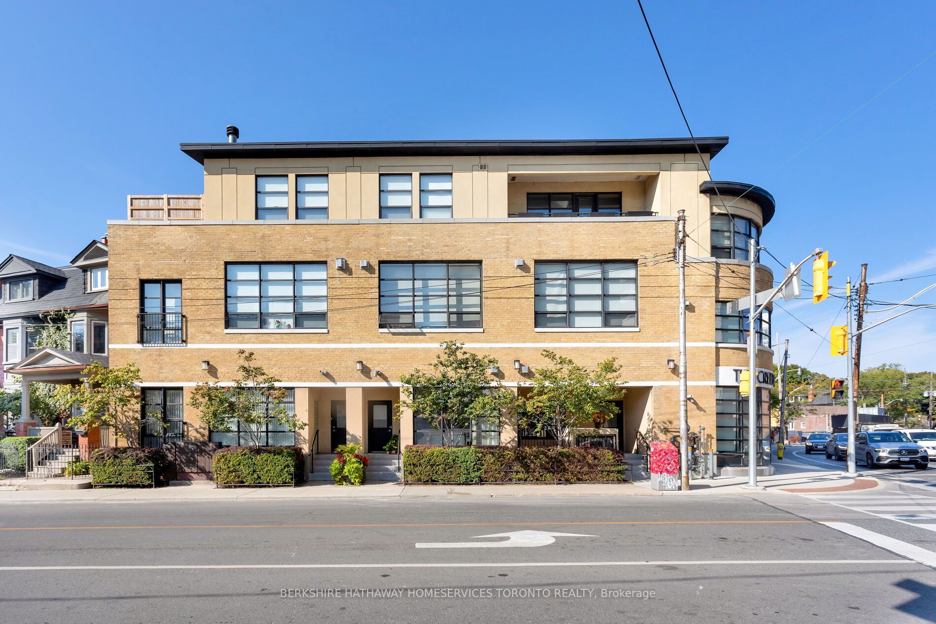 295 Davenport Rd, #103