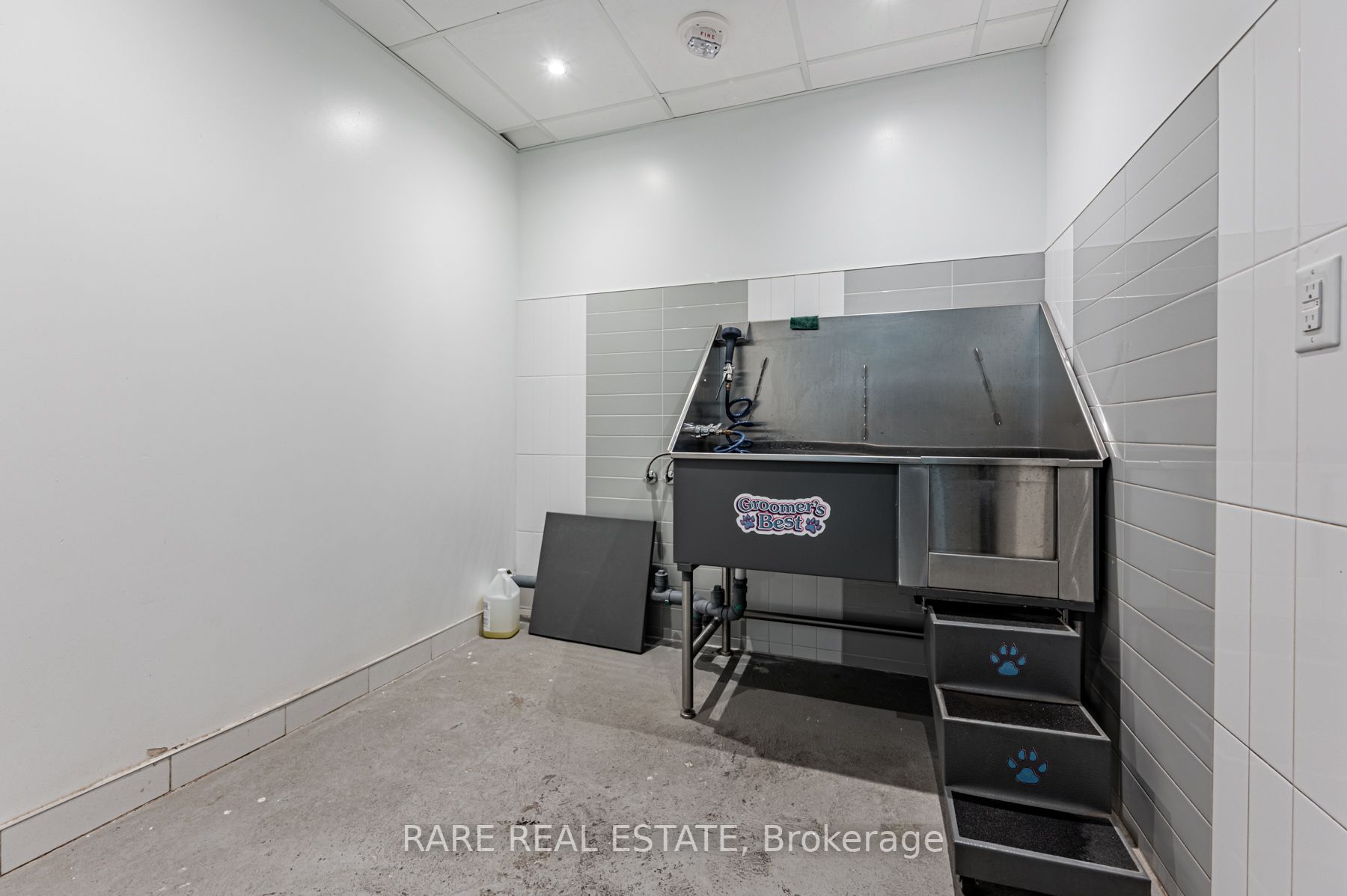 120 Parliament St, #1017