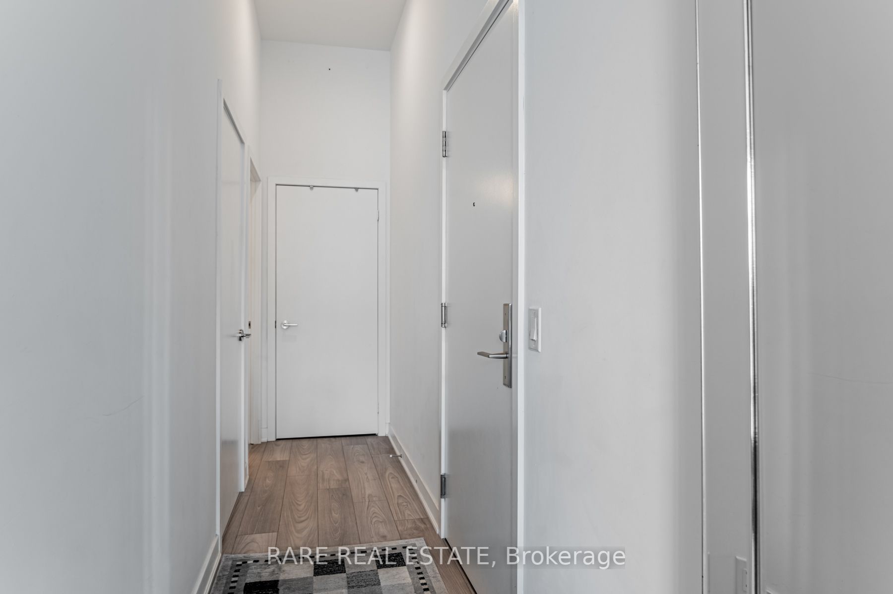 120 Parliament St, #1017