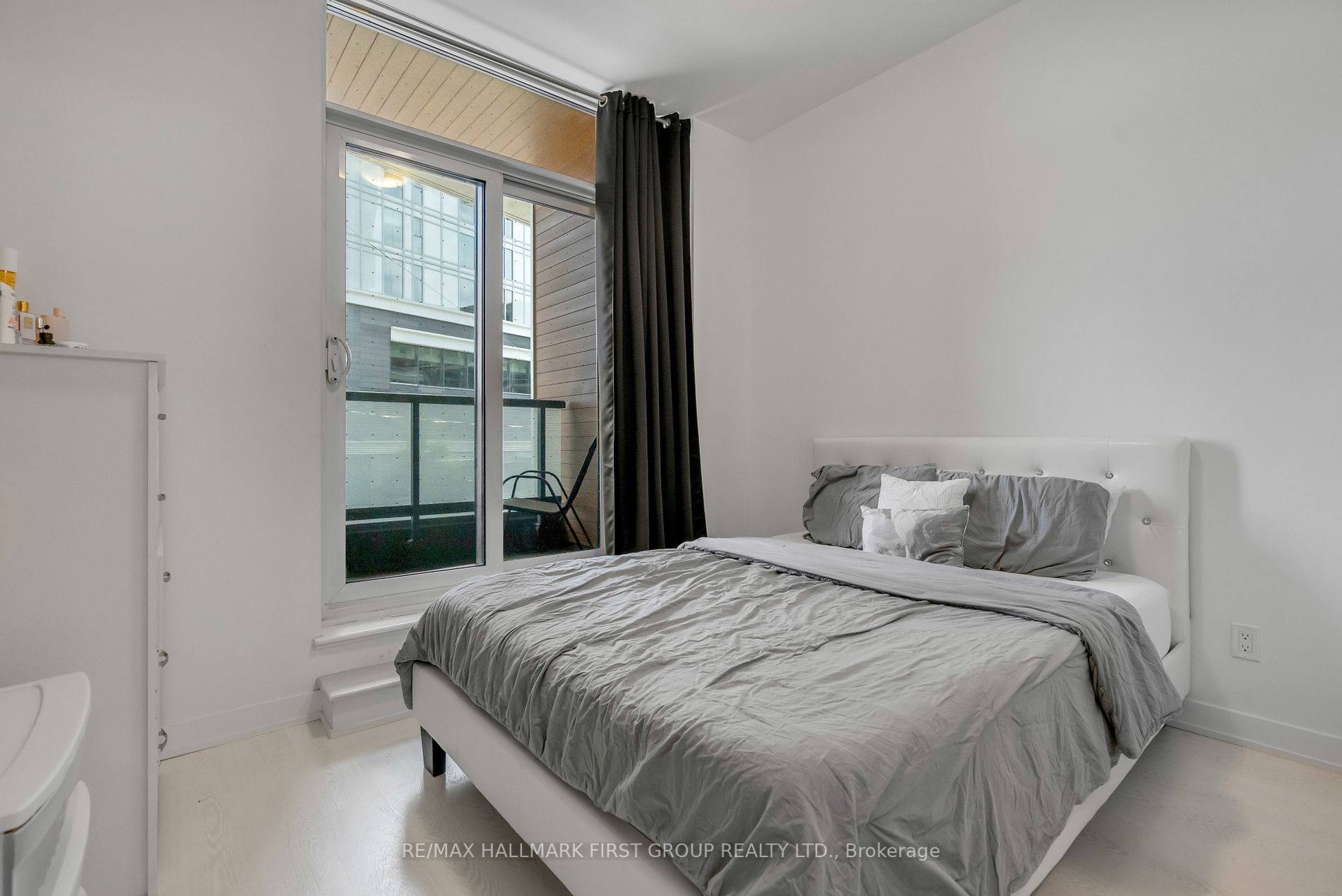 50 Ordnance St, #215