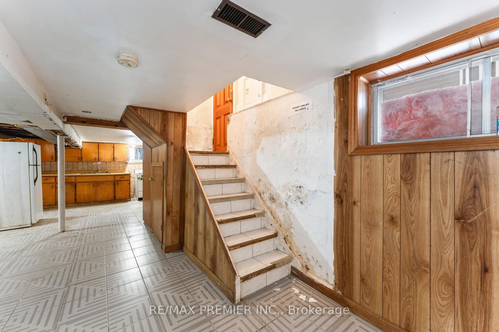 179 Northcliffe Blvd