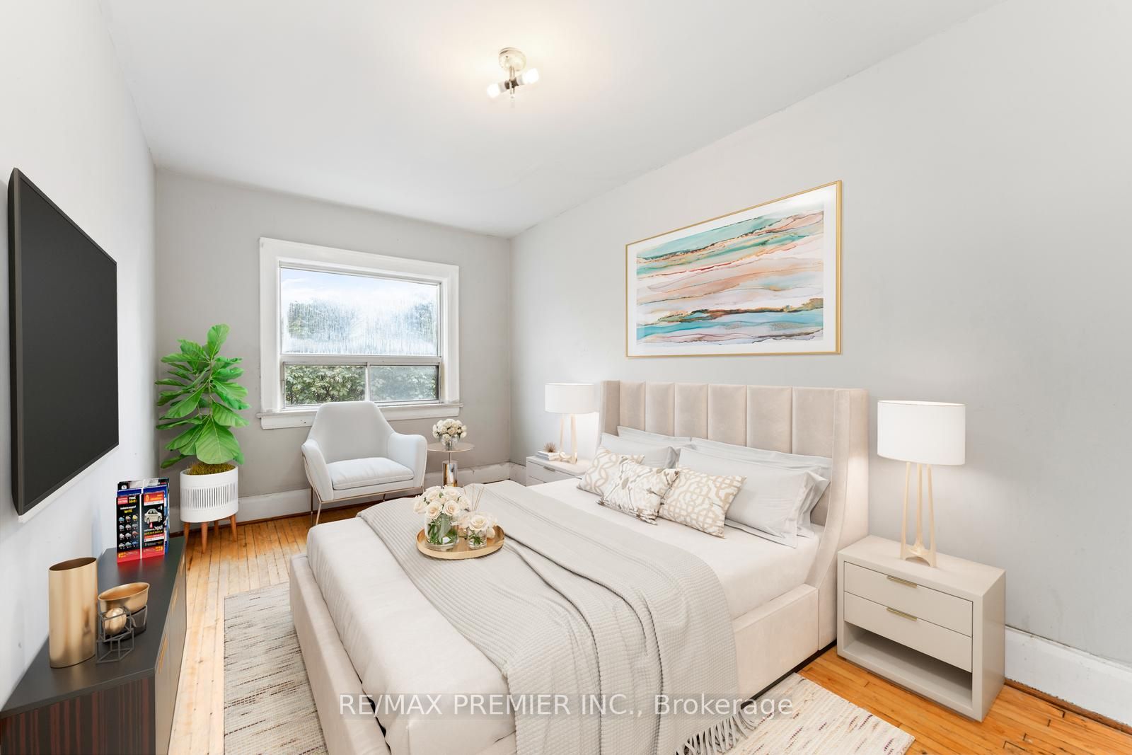 179 Northcliffe Blvd