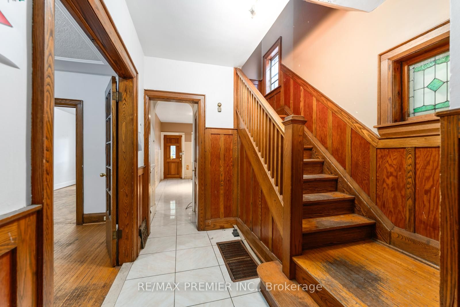 179 Northcliffe Blvd