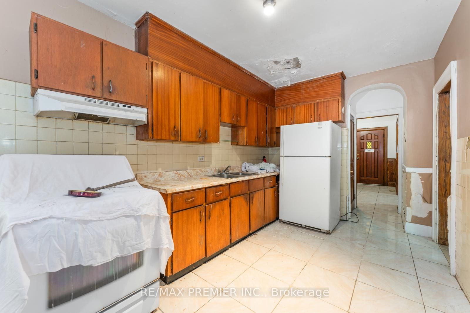 179 Northcliffe Blvd