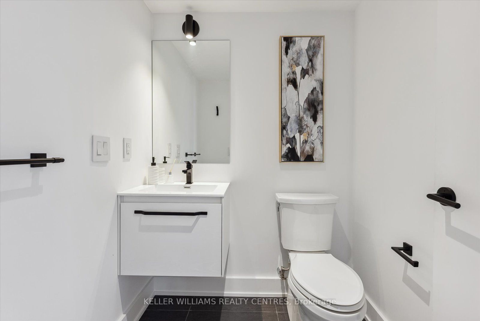 409 Bloor Street E, #PH3