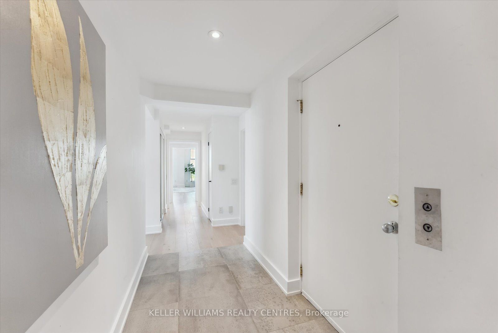 409 Bloor Street E, #PH3