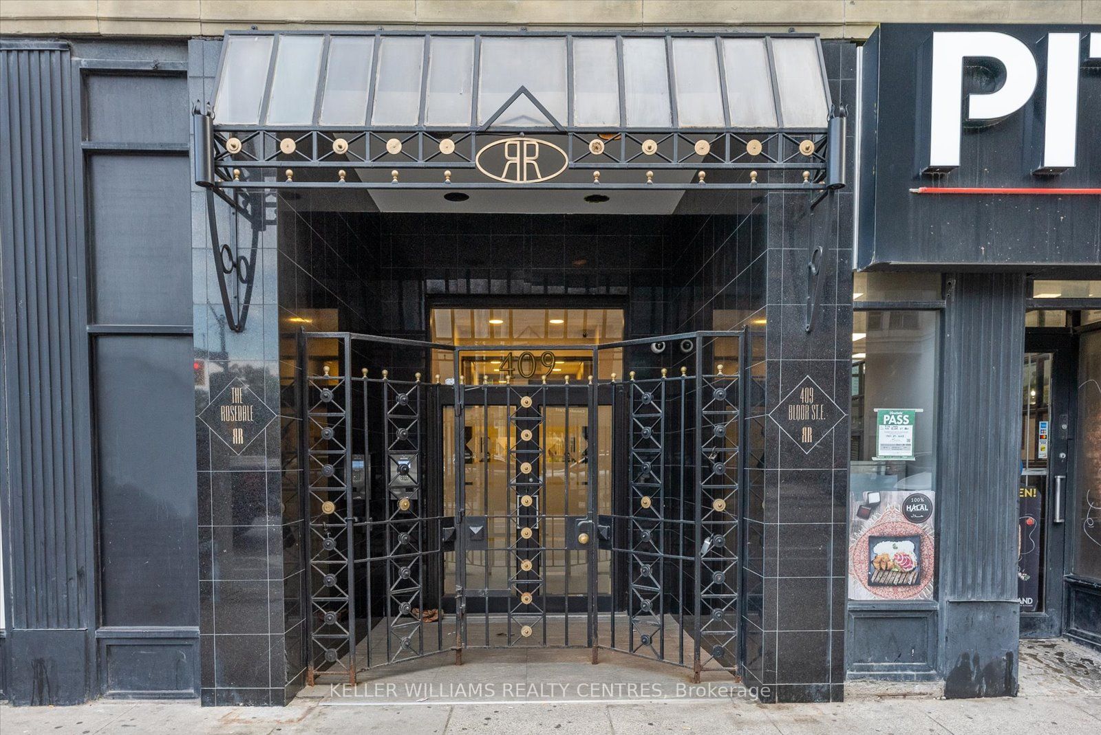 409 Bloor Street E, #PH3