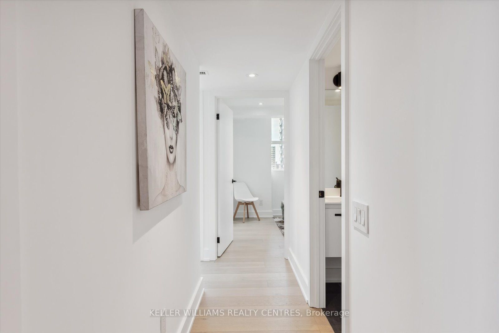 409 Bloor Street E, #PH3
