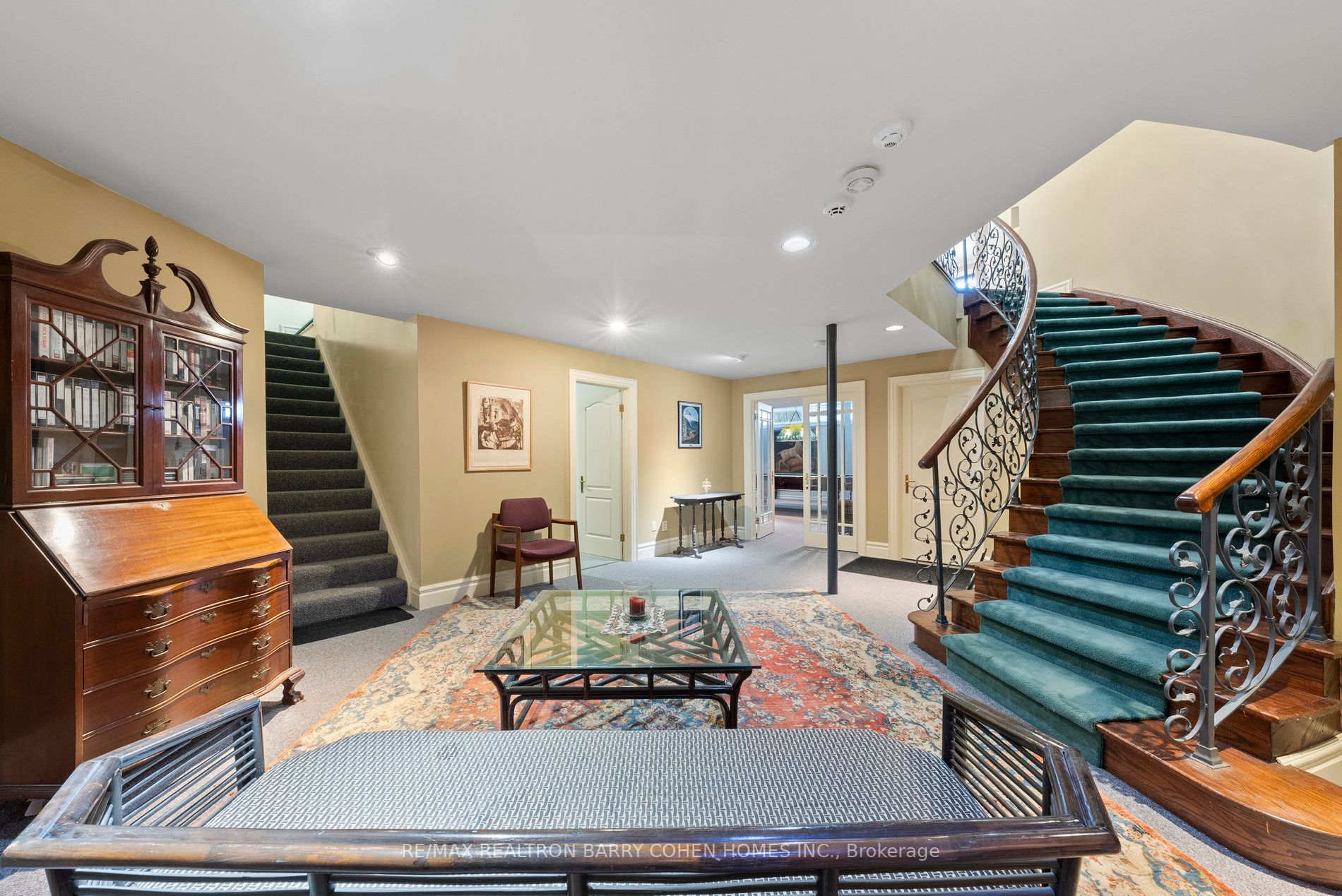 62 Arjay Cres