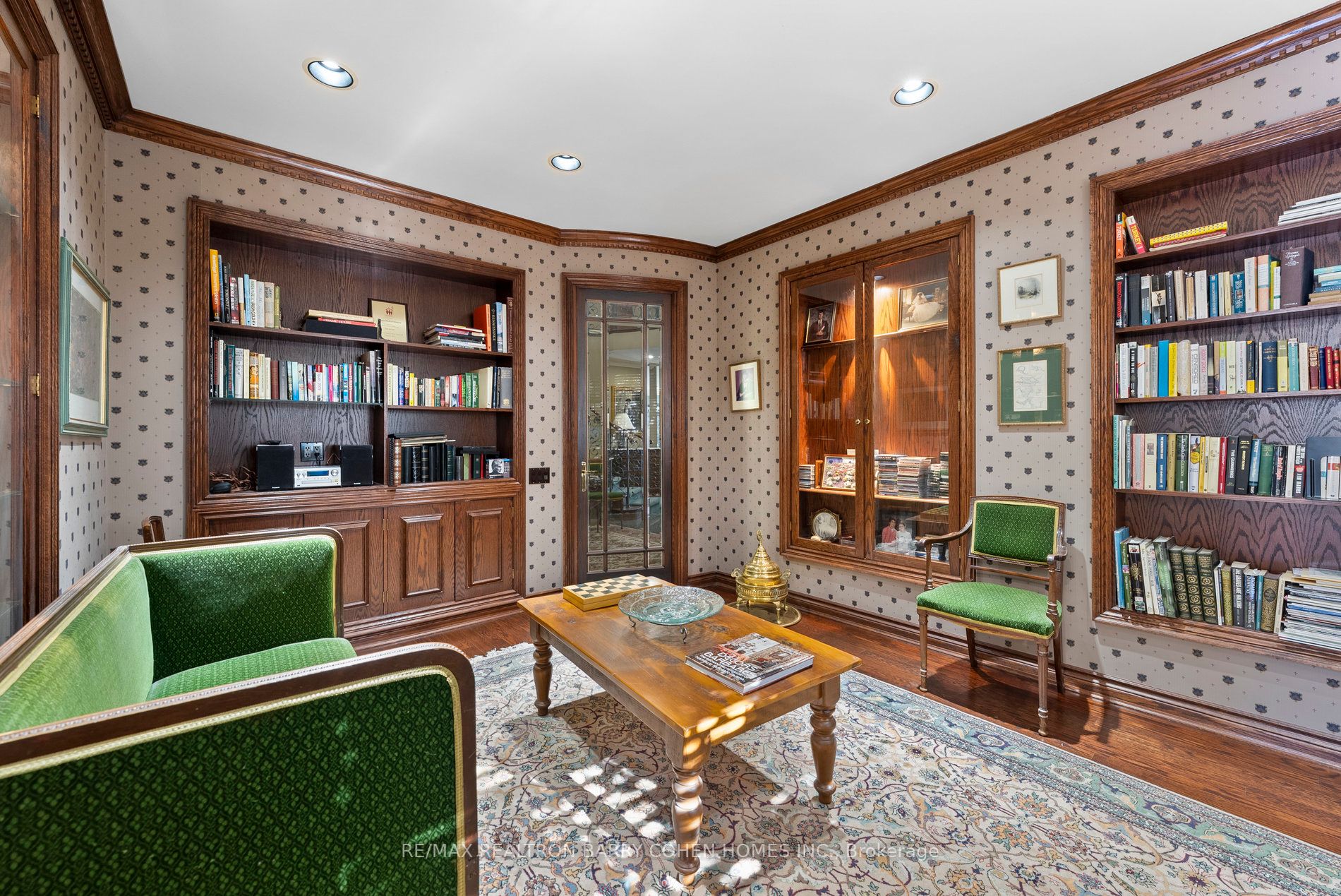 62 Arjay Cres