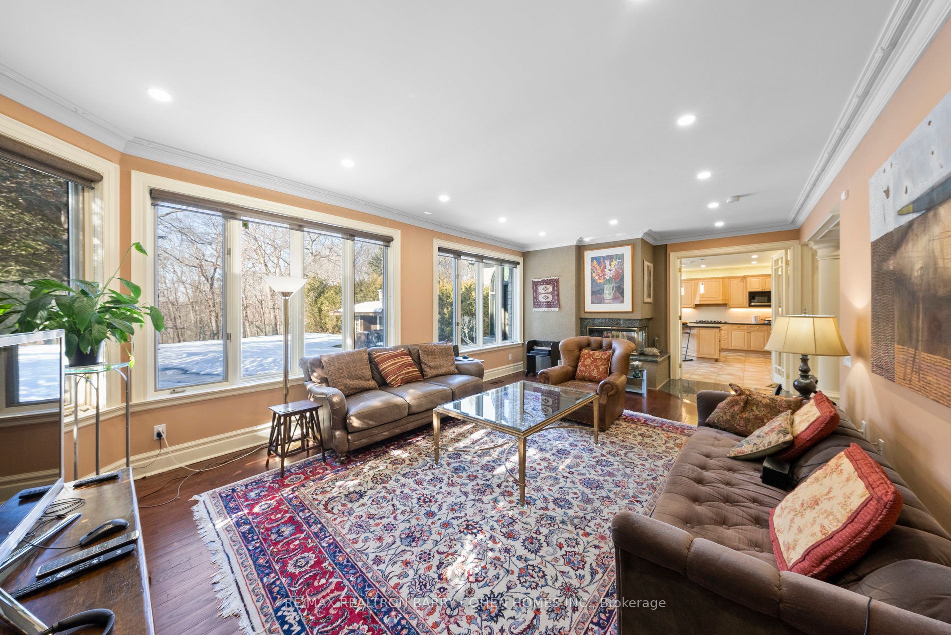 62 Arjay Cres