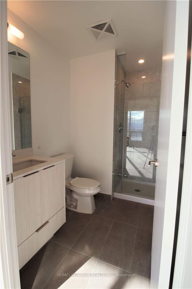 36 Forest Manor Rd, #405