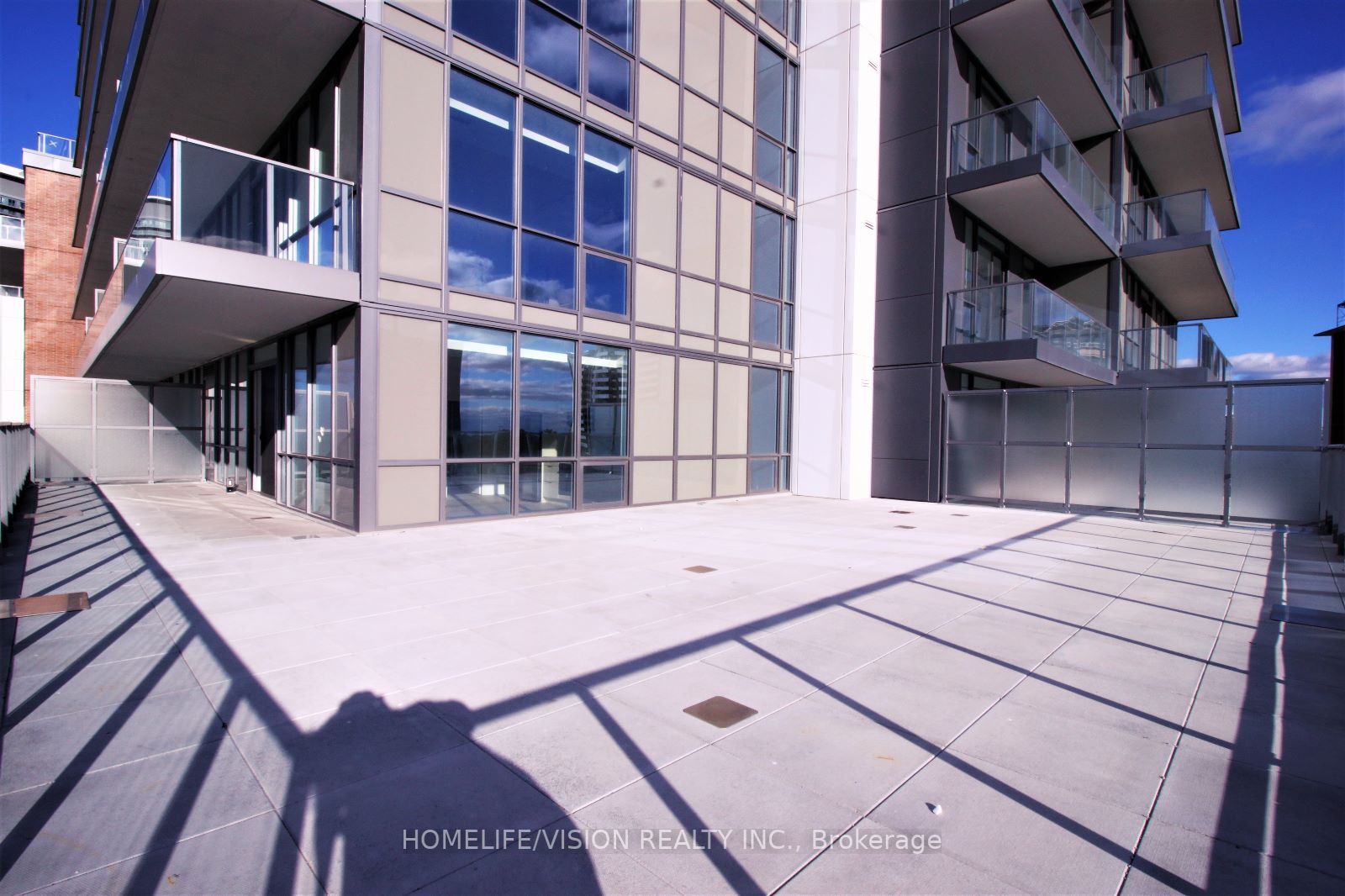 36 Forest Manor Rd, #405