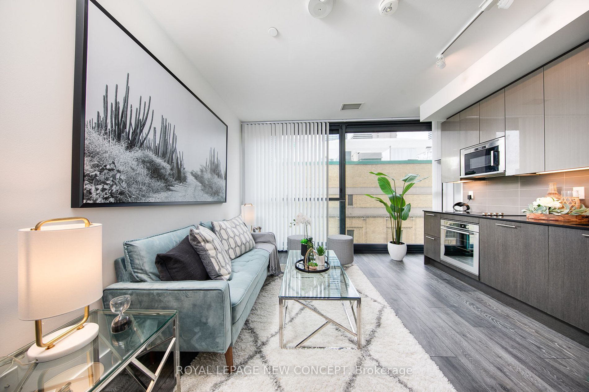 403 Church St, #710