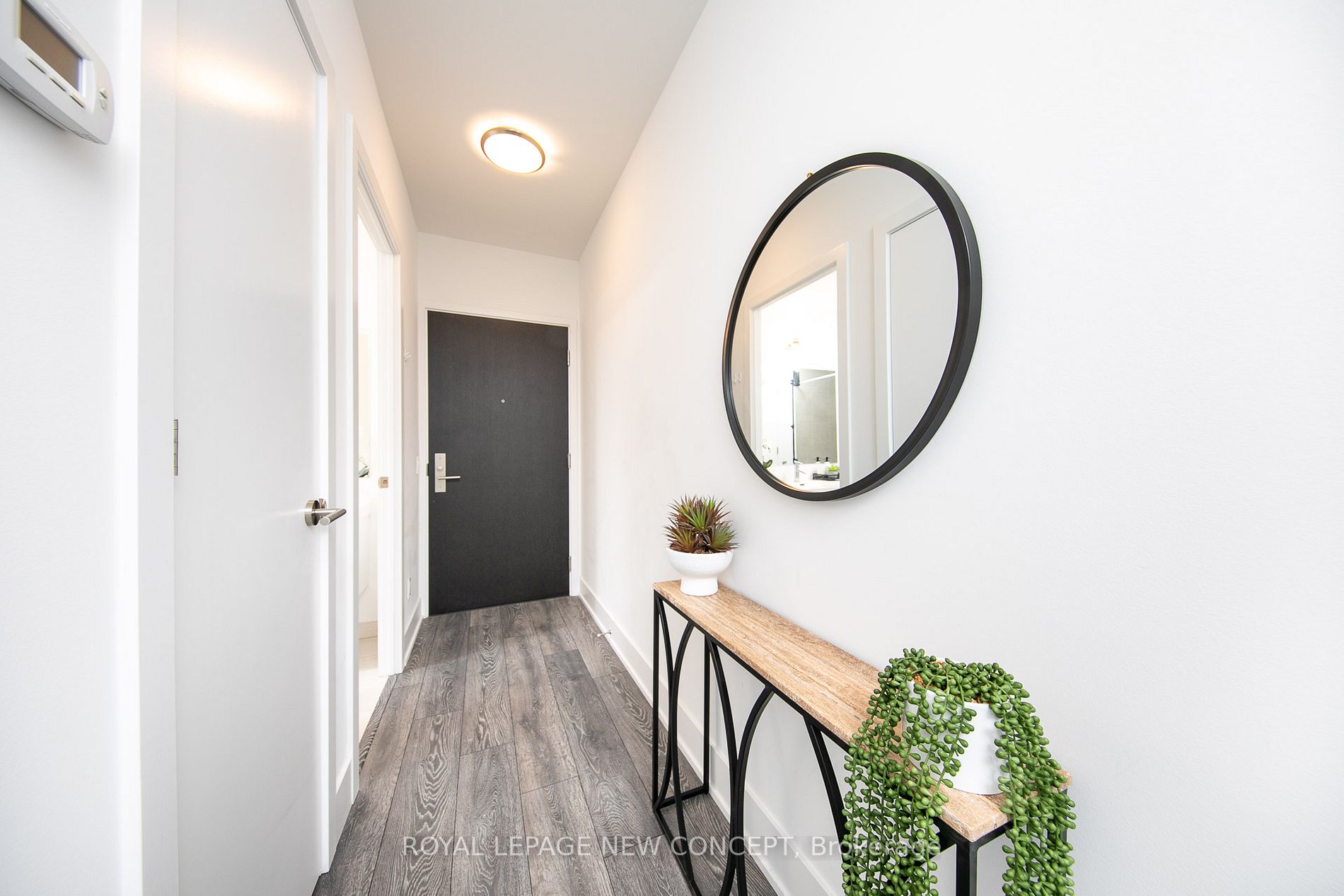 403 Church St, #710