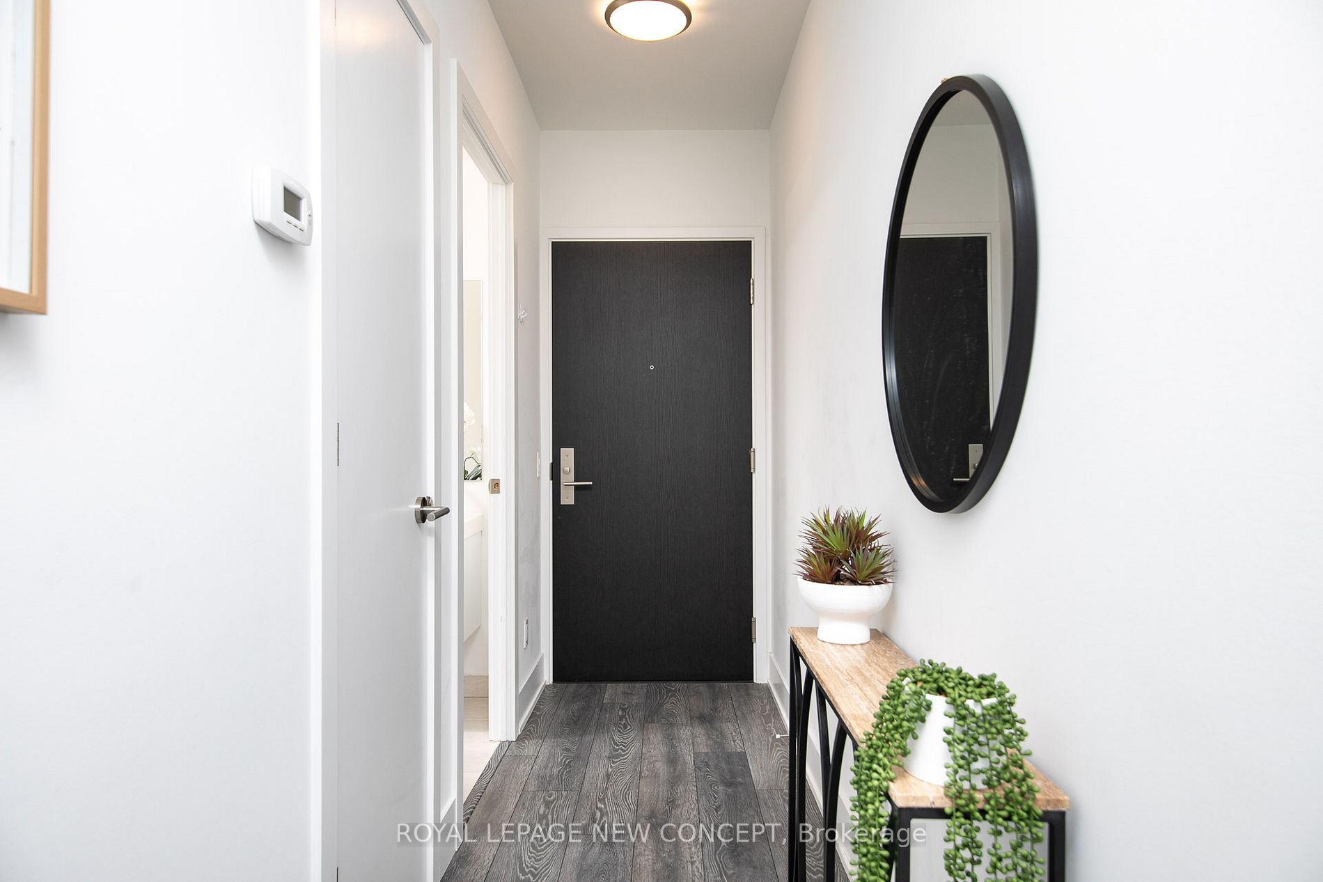 403 Church St, #710