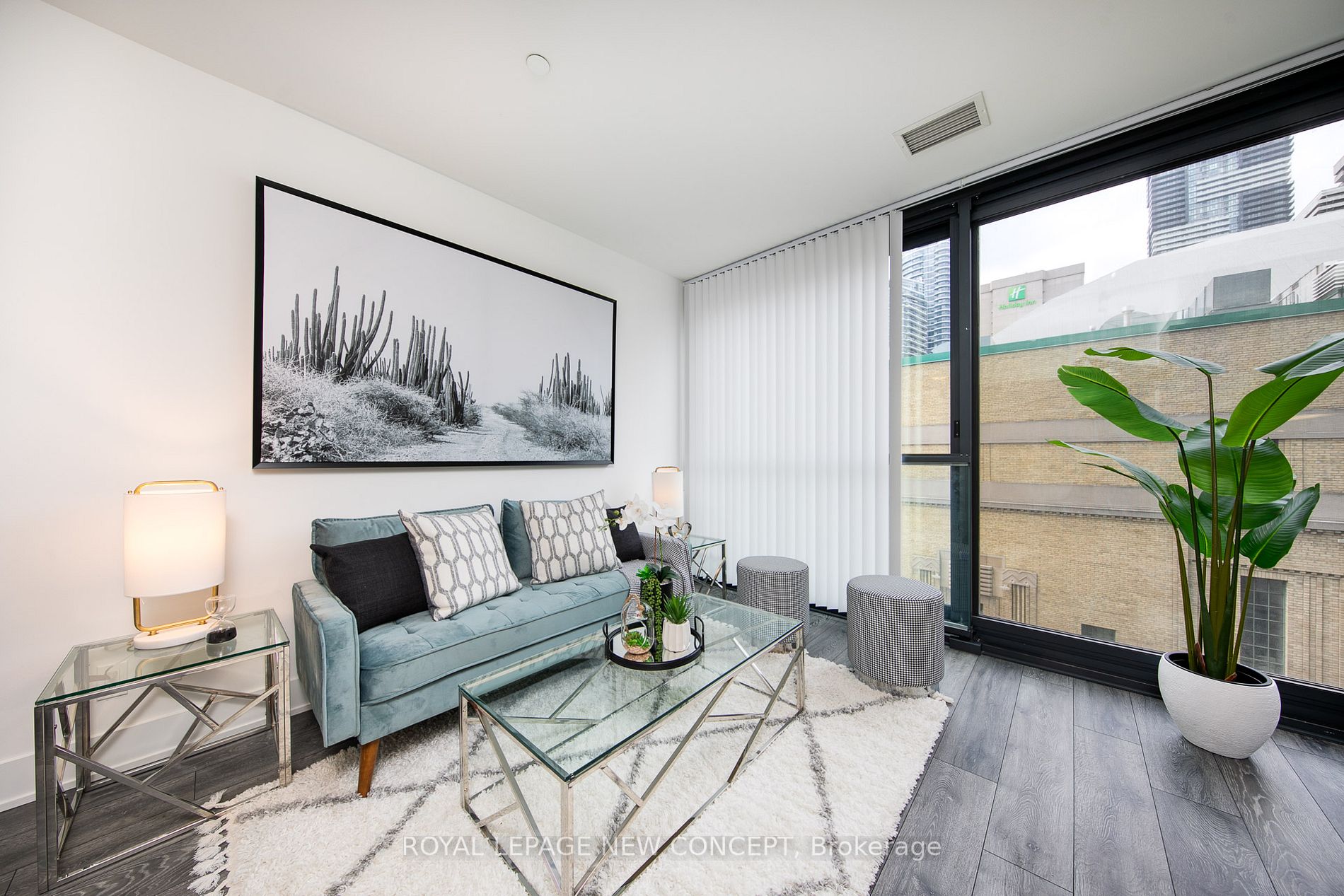 403 Church St, #710