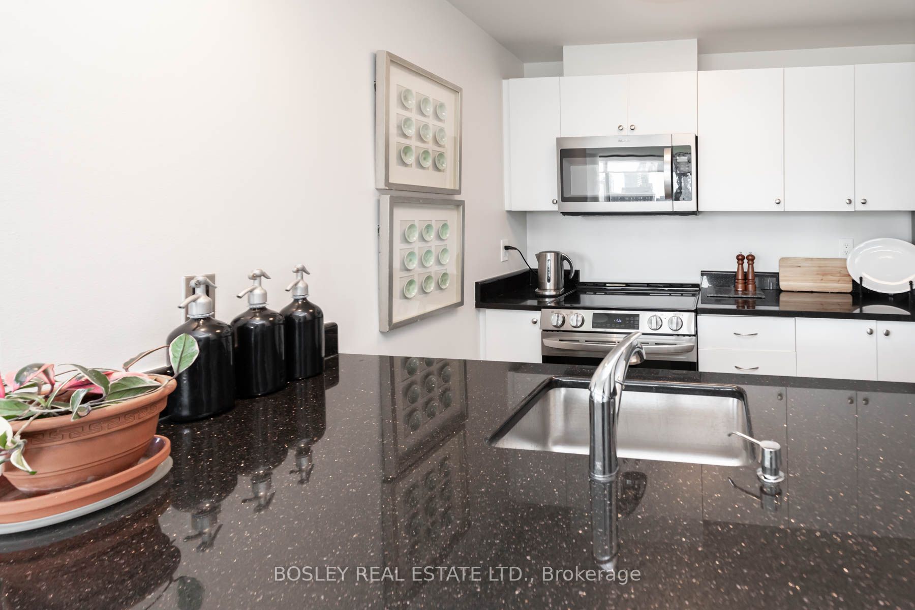 #1503 - 281 Mutual St, Toronto