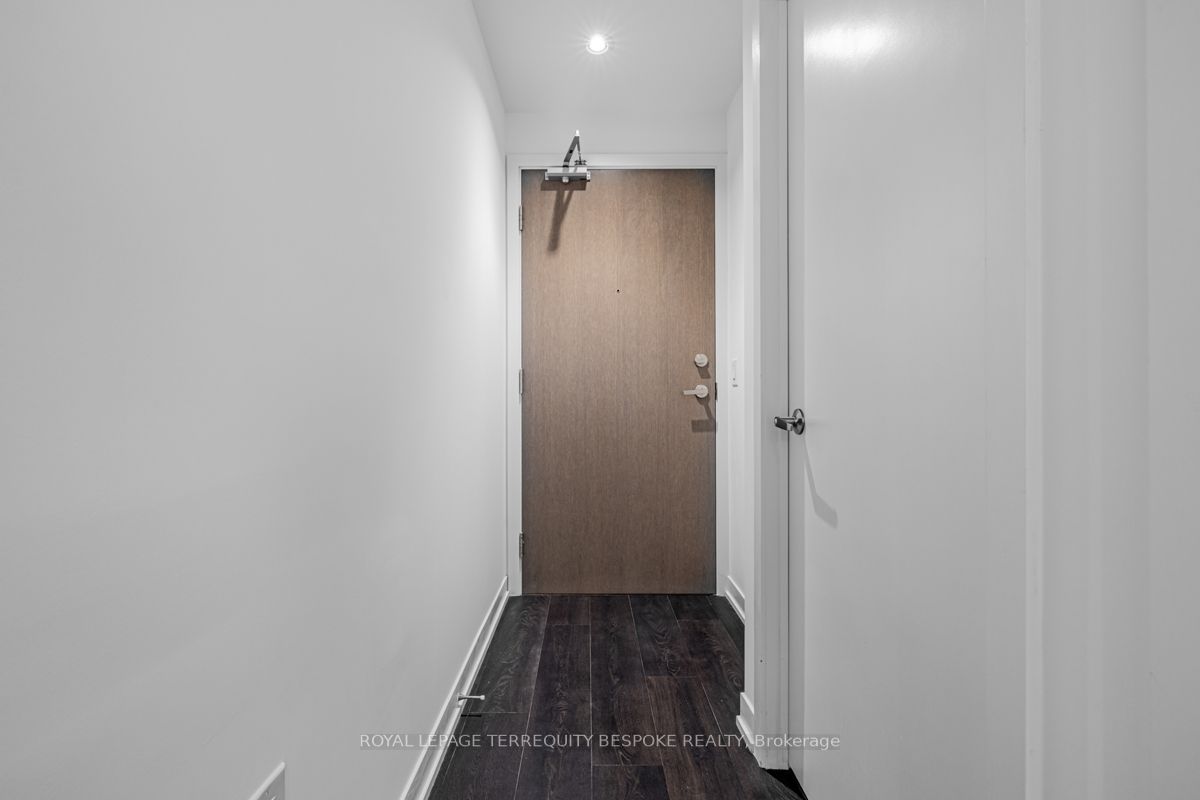 20 Richardson St, #1606