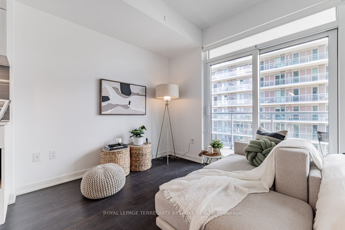 20 Richardson St, #1606