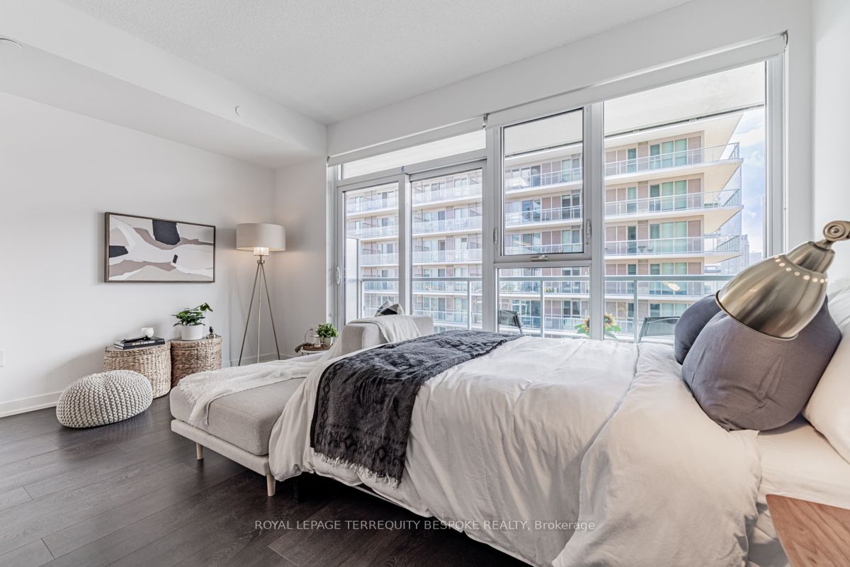 20 Richardson St, #1606