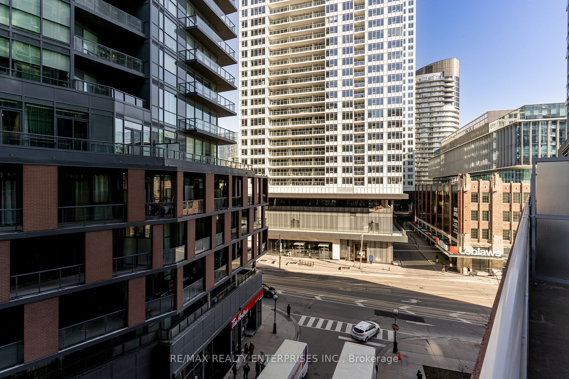 15 Bruyeres Mews, #601