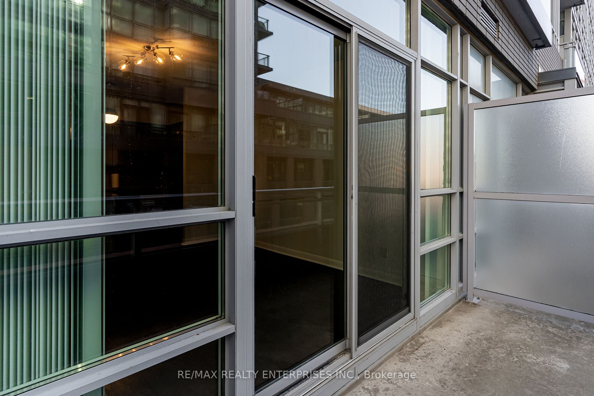 15 Bruyeres Mews, #601