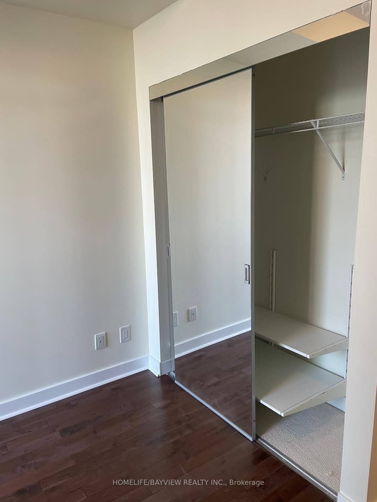 295 Adelaide St W, #4106