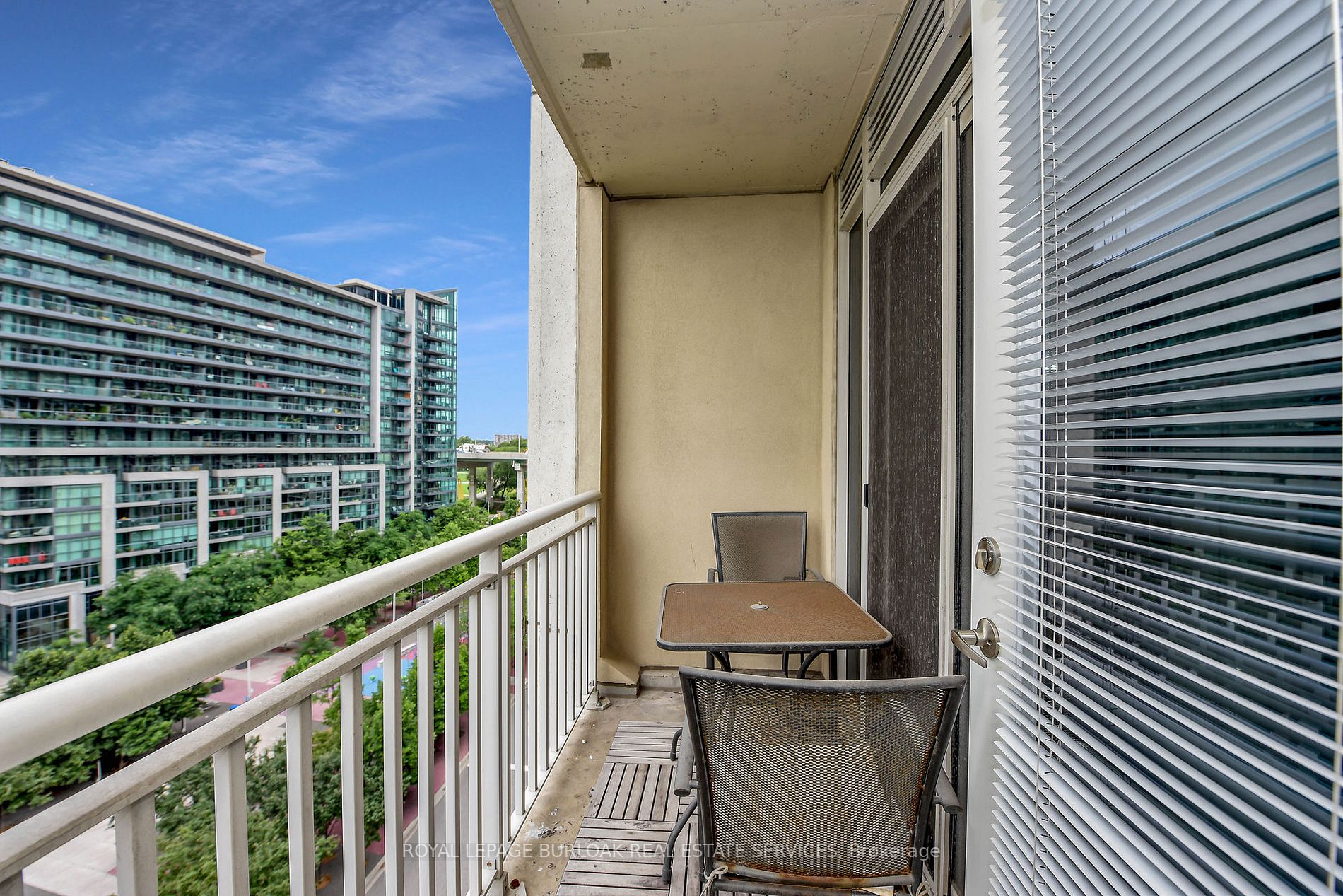 628 Fleet St, #805