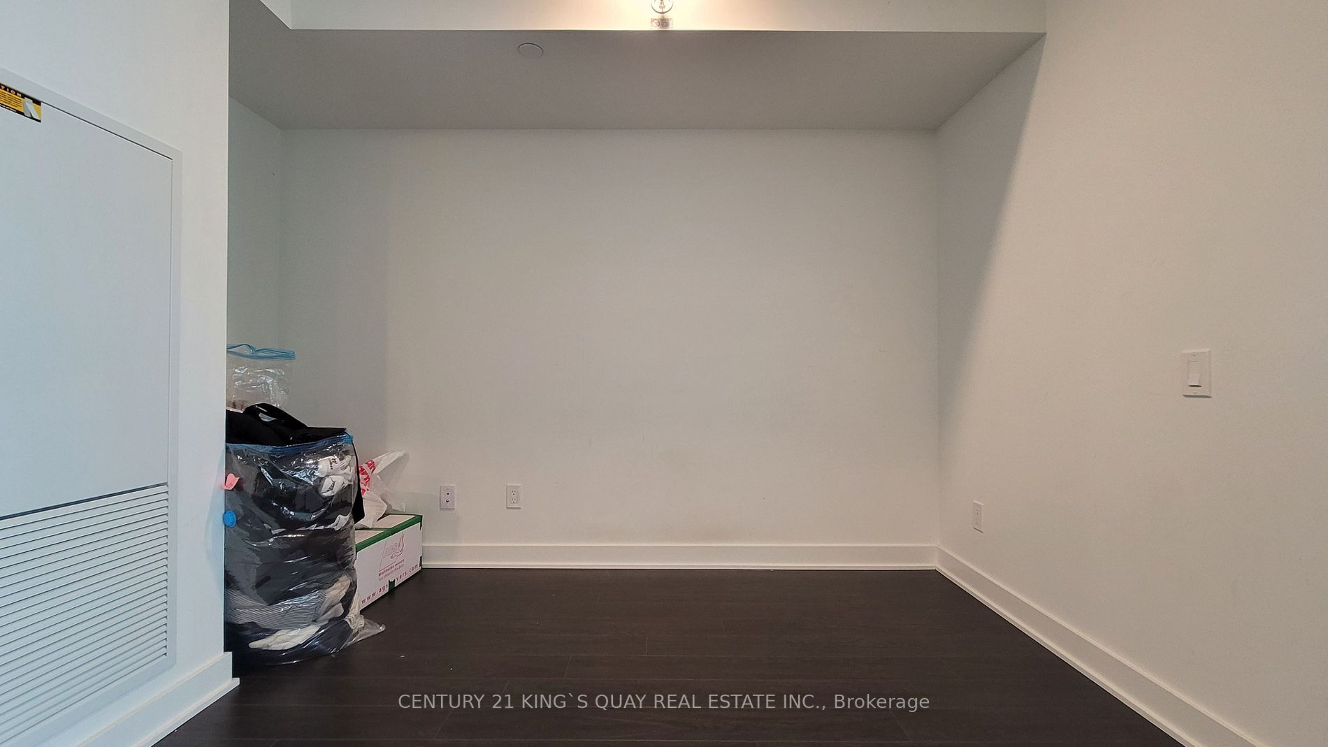 19 Bathurst St, #1009