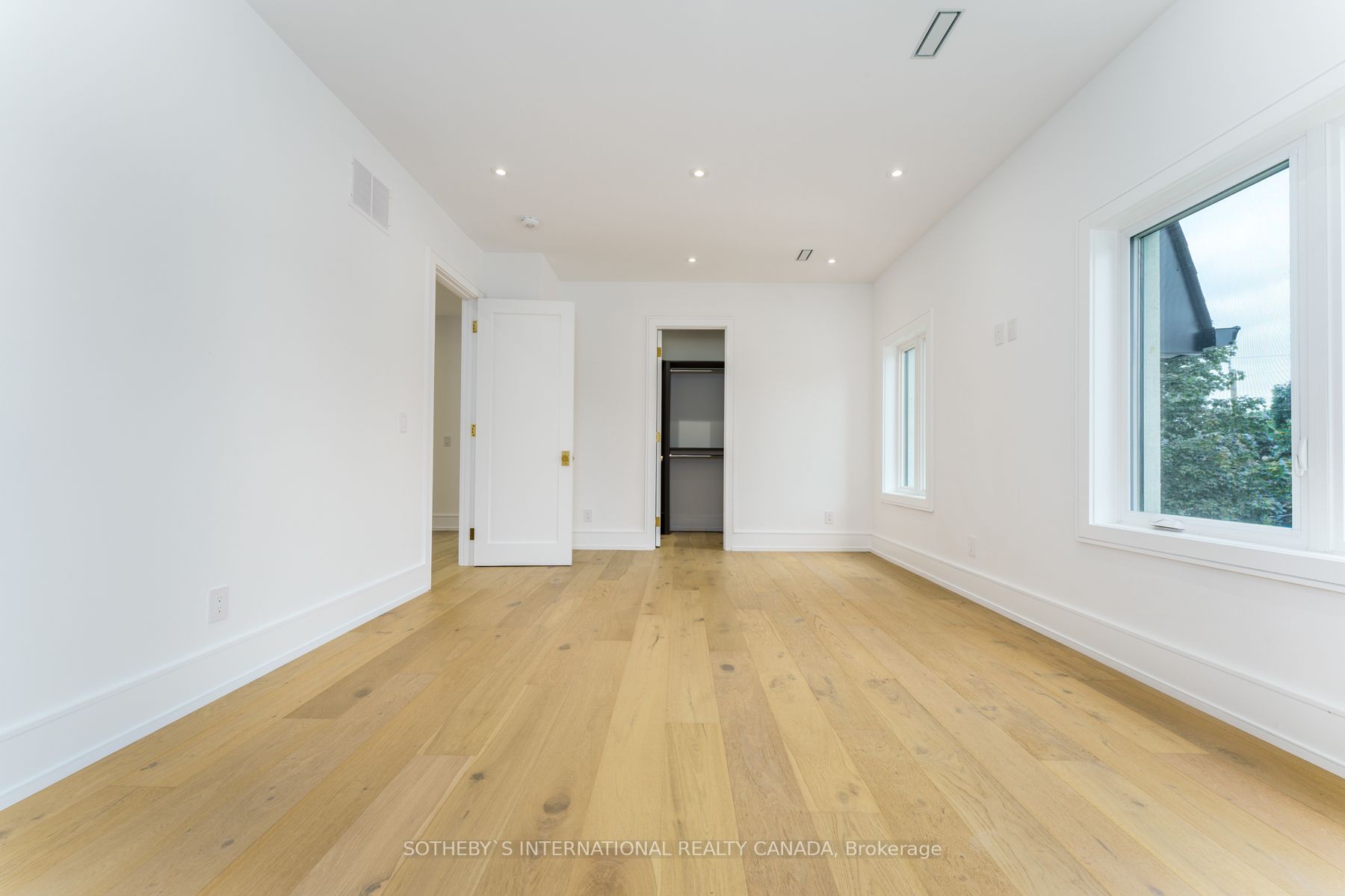 19 Devondale Ave