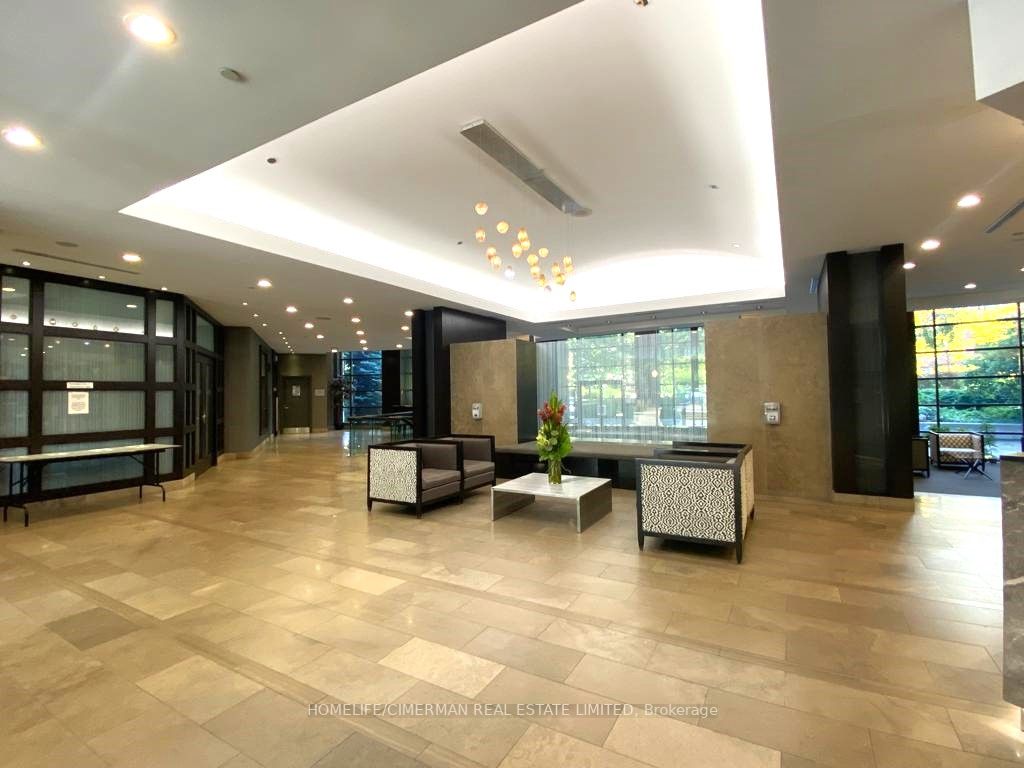 33 Sheppard Avenue E, #1811