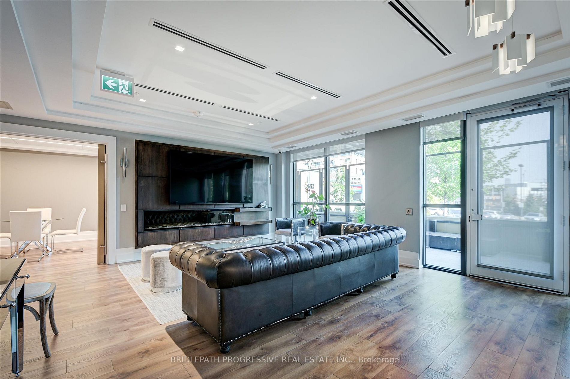 3 Southvale Dr, #401
