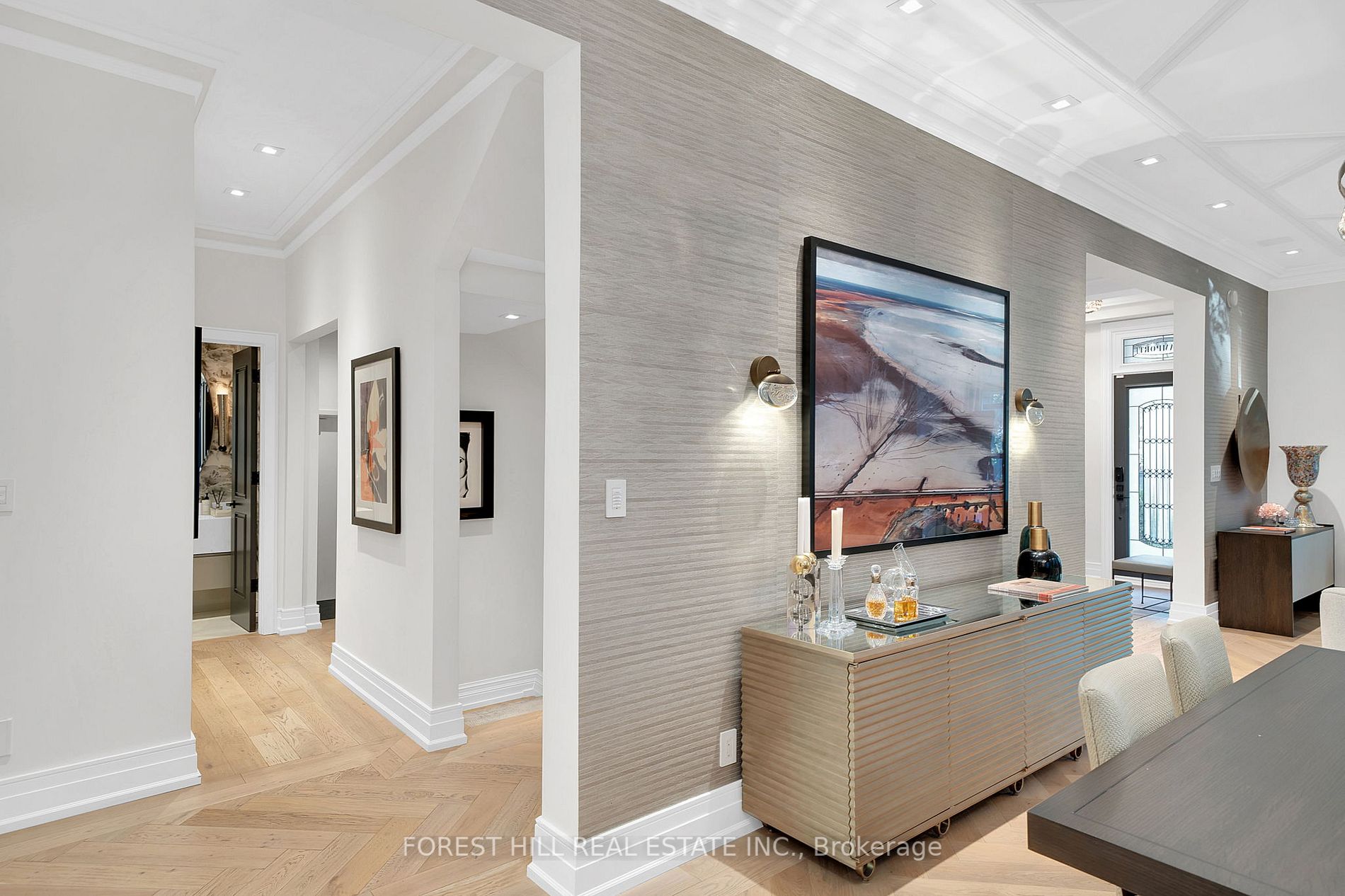 6 Lamport Avenue