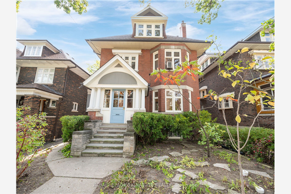 5 Burlington Cres, Toronto