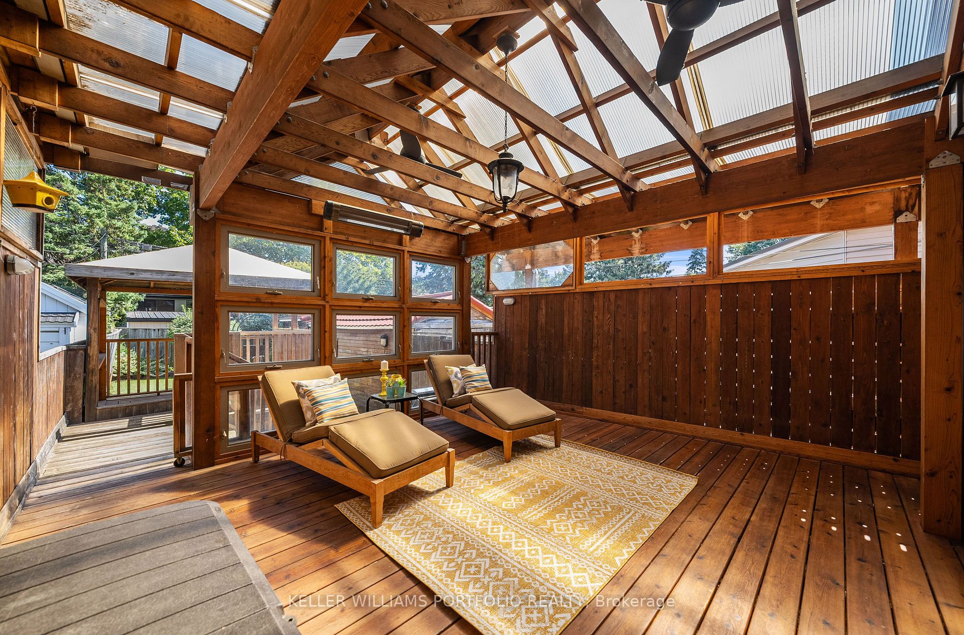 35 Belcourt Rd