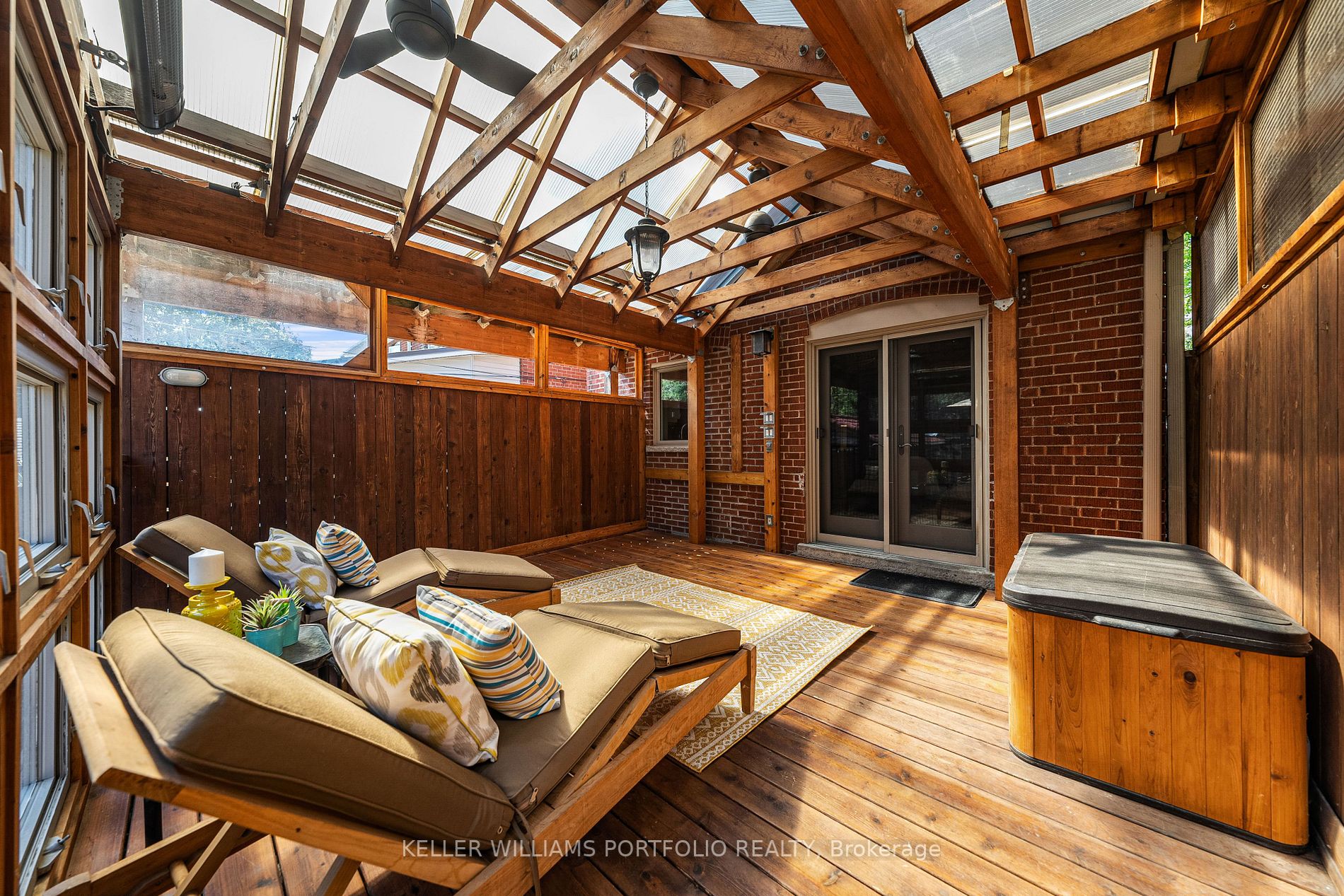 35 Belcourt Rd