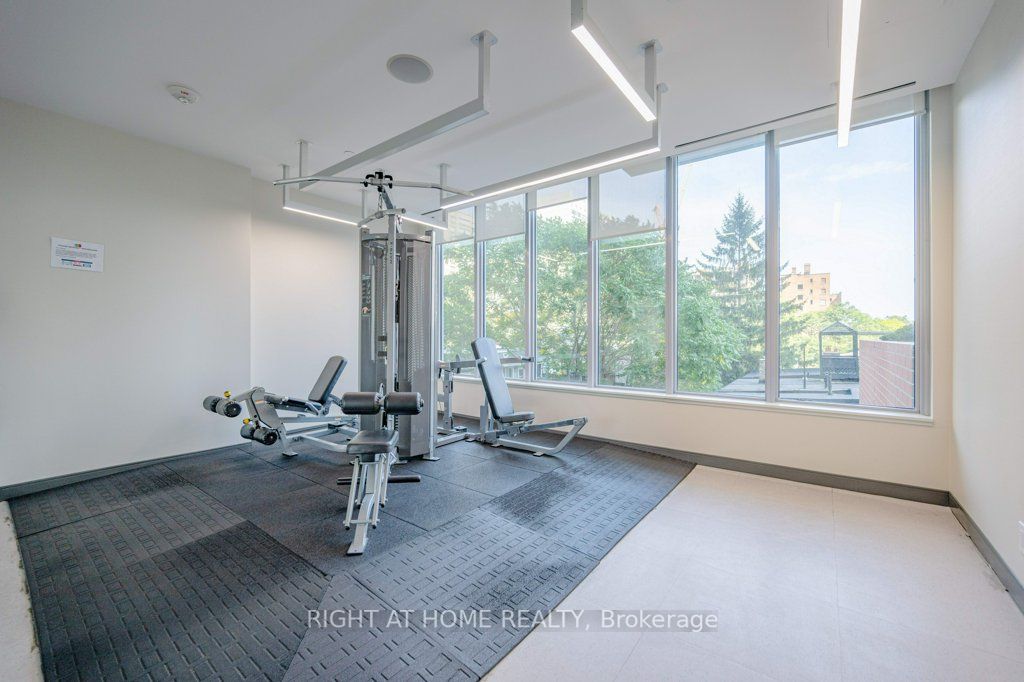 365 Church St, #1208