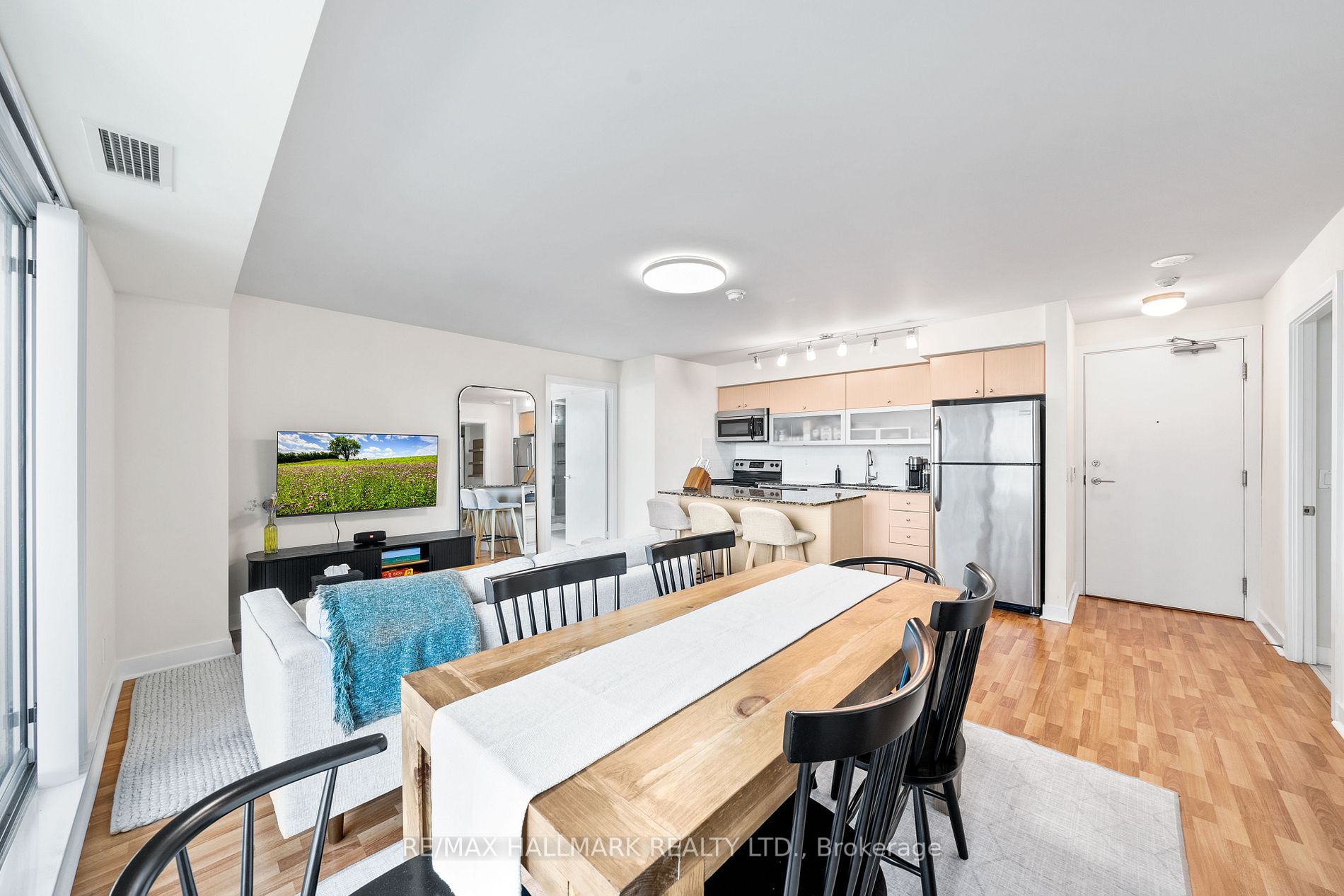 100 Western Battery Rd, #707