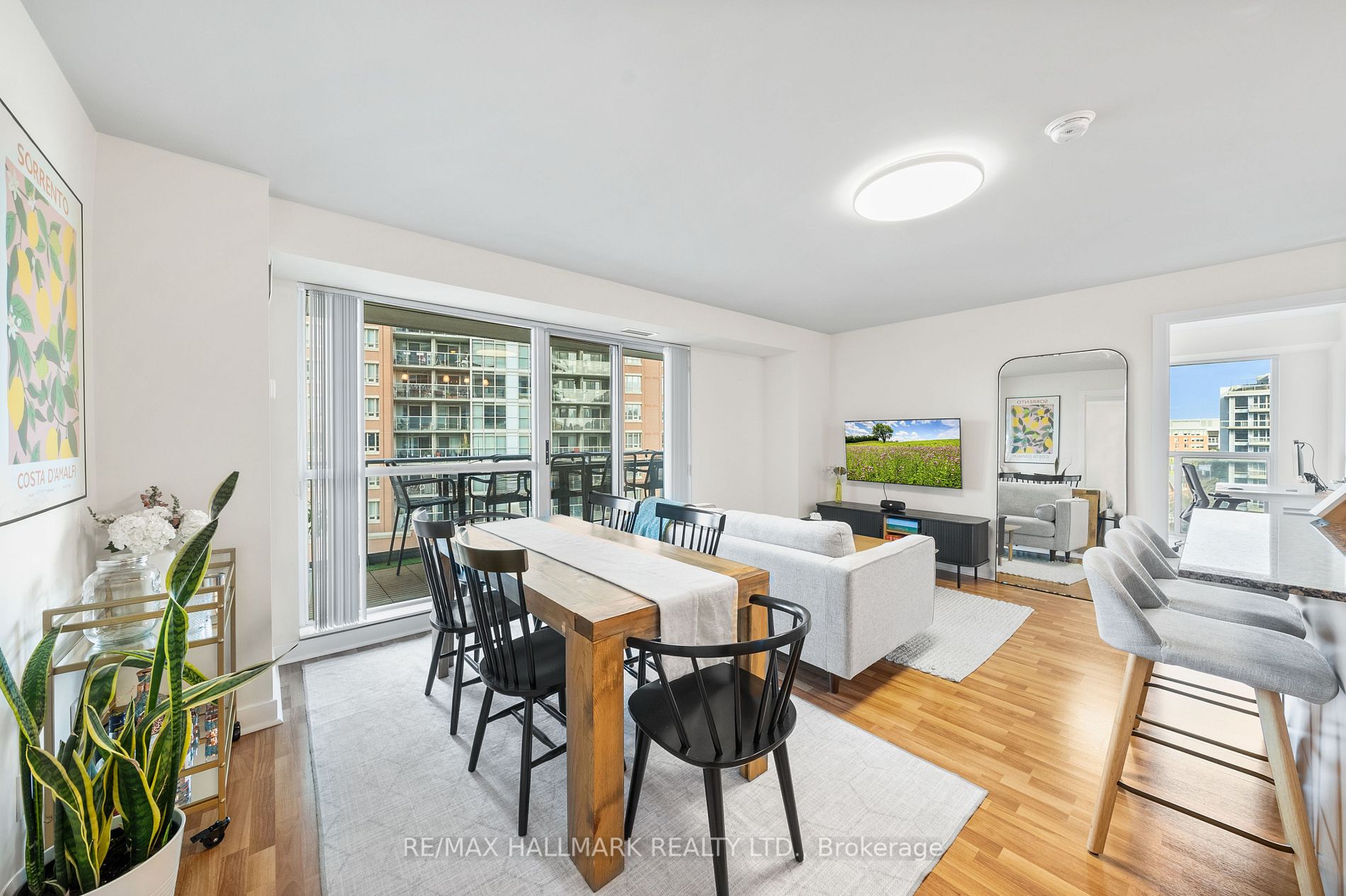 100 Western Battery Rd, #707