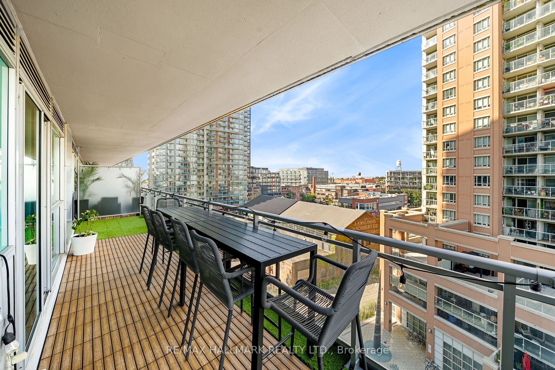 100 Western Battery Rd, #707