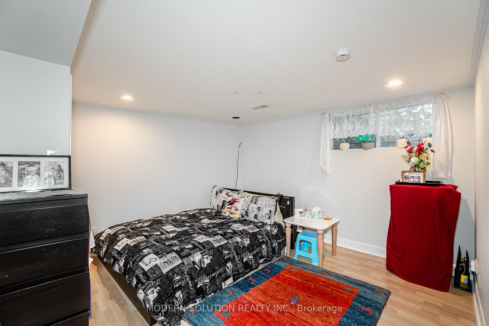 92 Cottonwood Dr